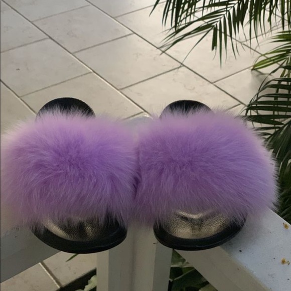 Shoes - 100% Real Fox Fur Slides !